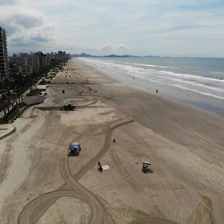 Apto Pe Na Areia Ar Condicionado Internet Estacionamento Portaria 24H Apartment Praia Grande  Luaran gambar